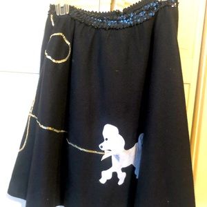 Sweet little poodle skirt, childs size large